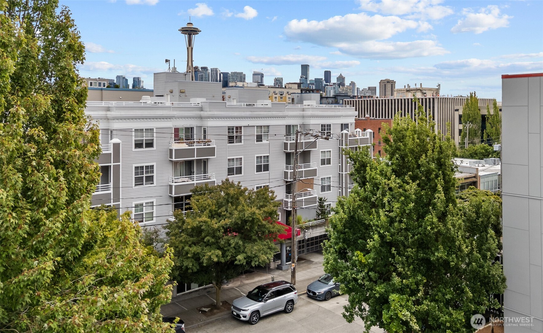 520 2nd Avenue W #201