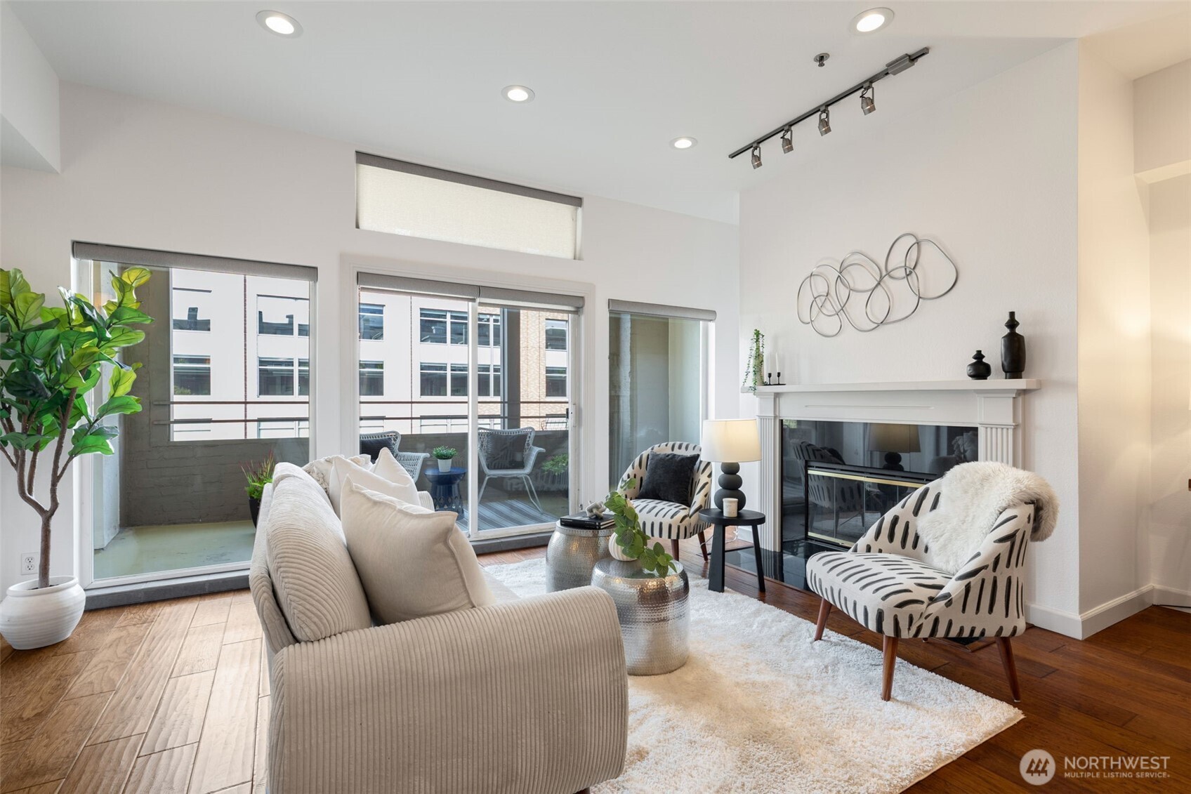 526 1st Avenue S #420, Seattle, WA 98104, listed at Florentine