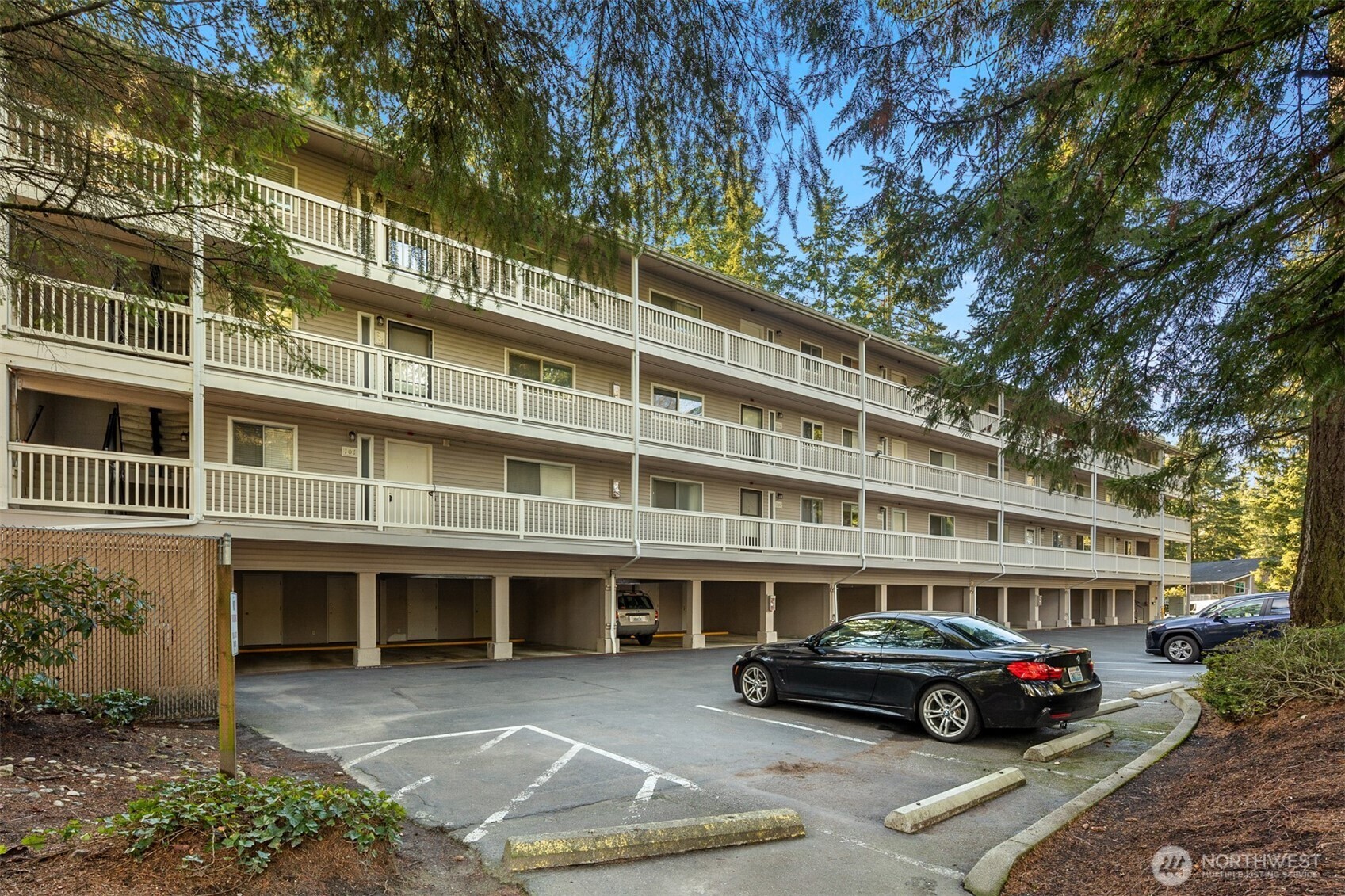 14527 NE 40th Street #G104