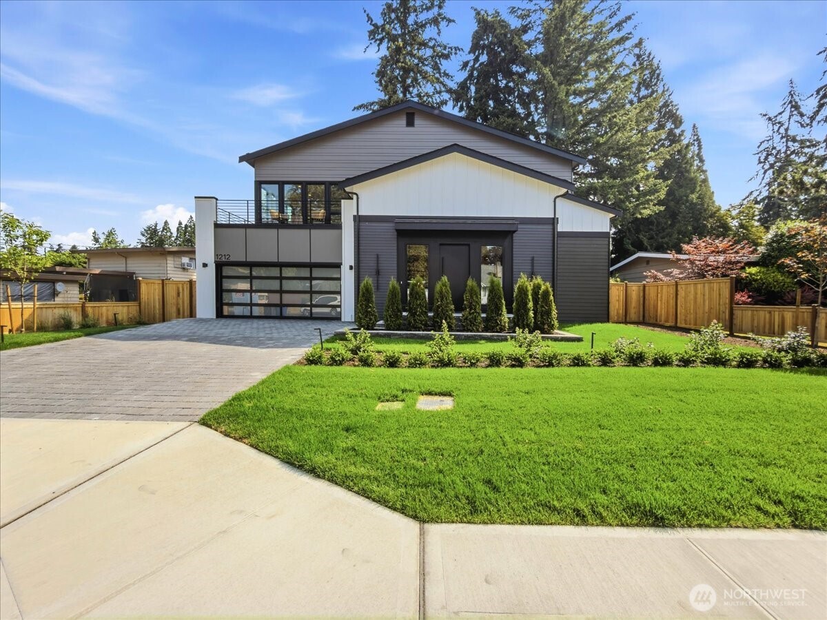 1212 143rd Avenue SE