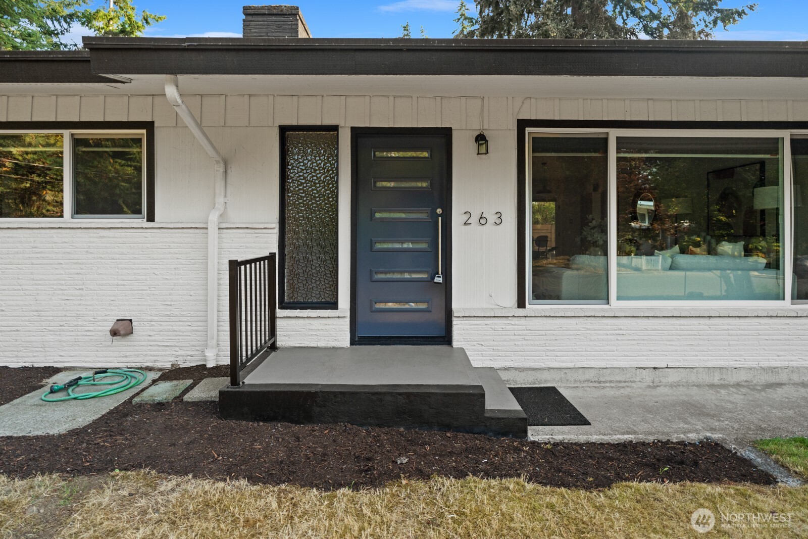 263 N 171st Street