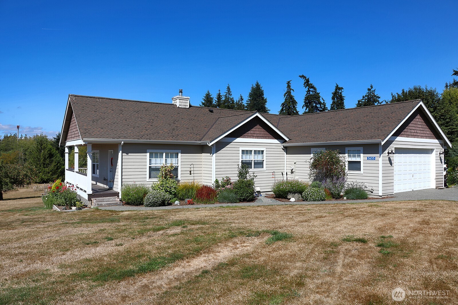 5655 Pauleina Court