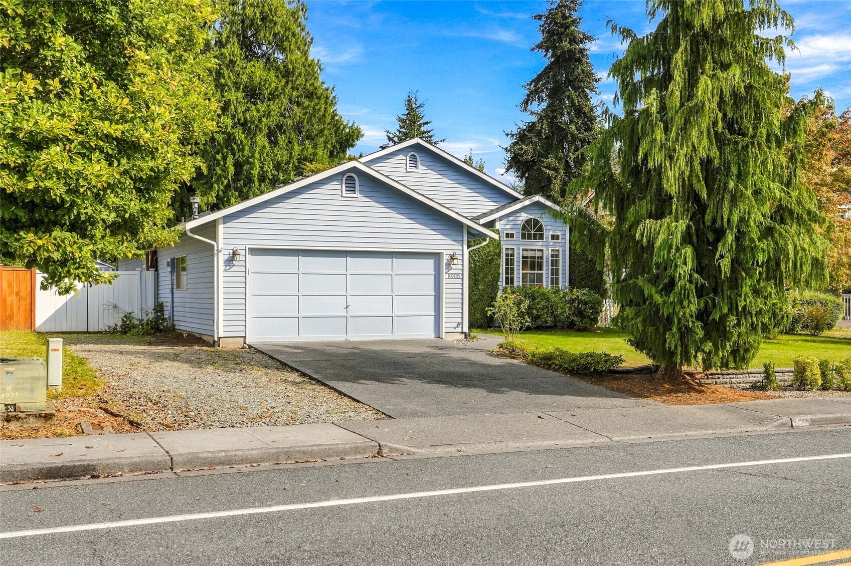 8905 62nd Drive NE