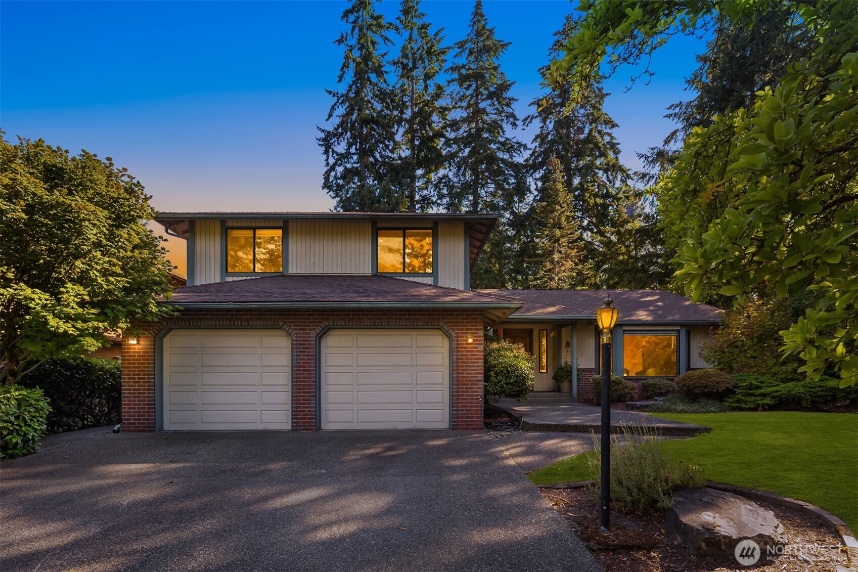 8216 50th Street Ct W