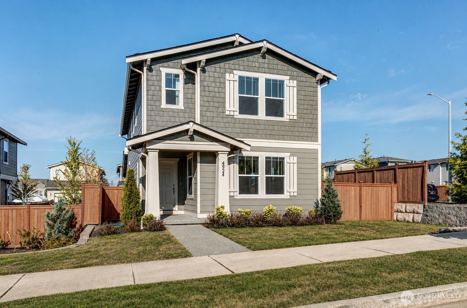 4924 87th Drive NE
