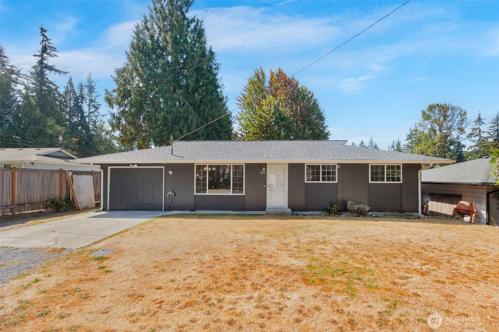 902 Peters Place