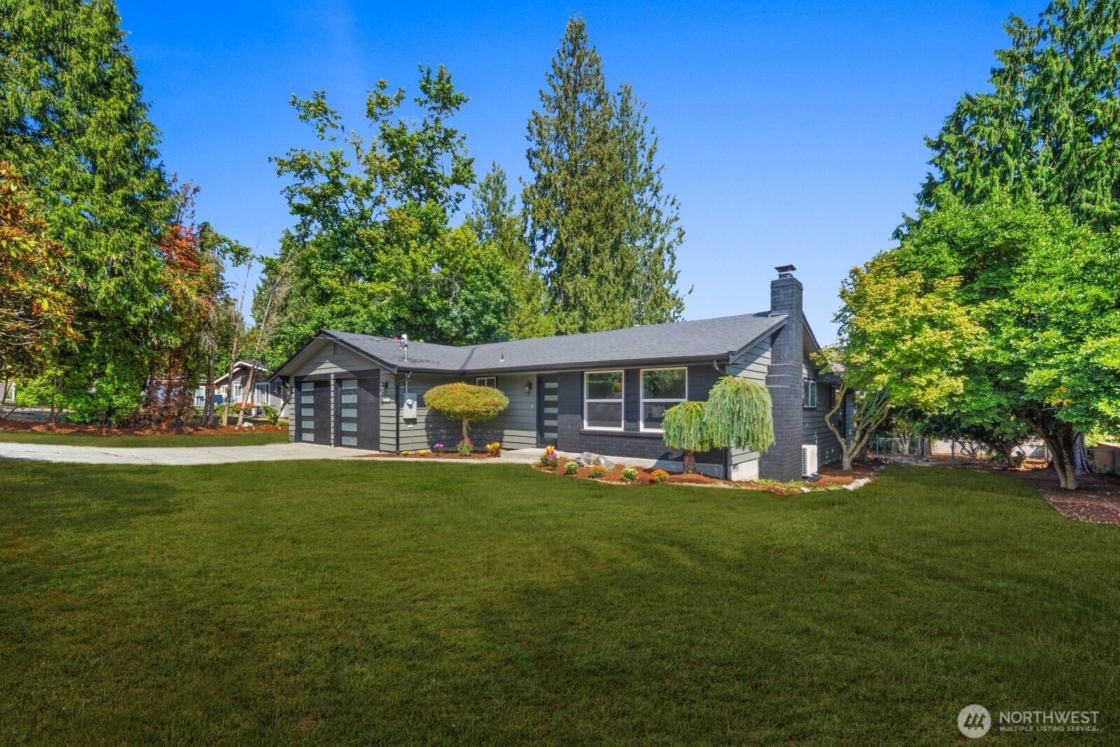 16515 1st Ave SE, Bothell, WA 98012, photo 2 of 2