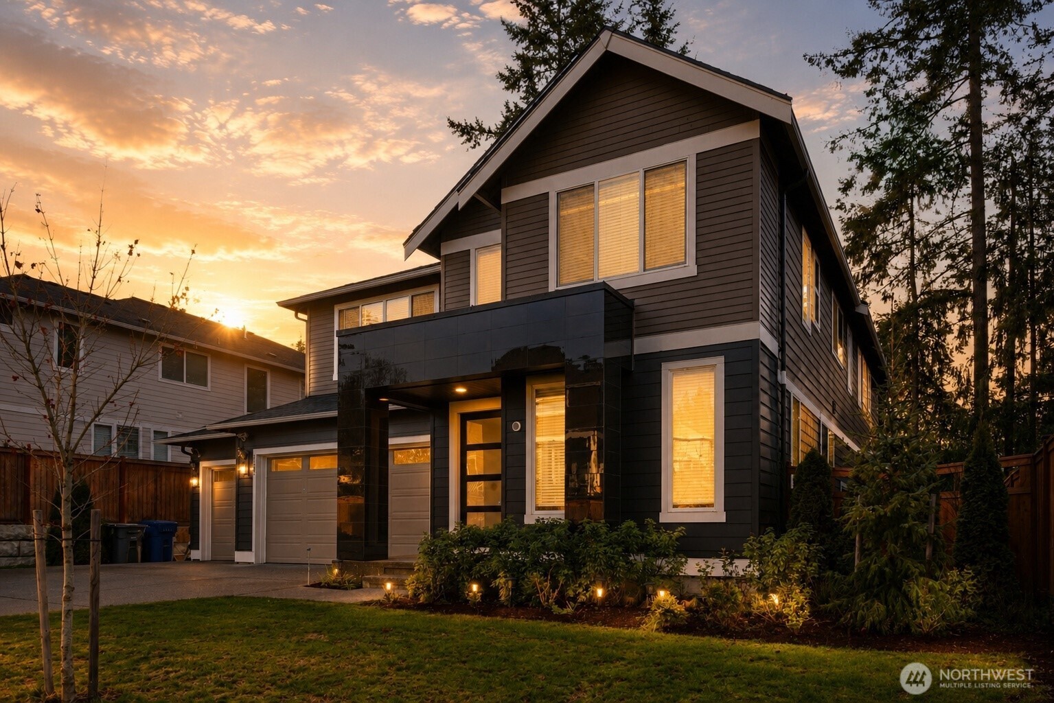 6563 SE 8th Place