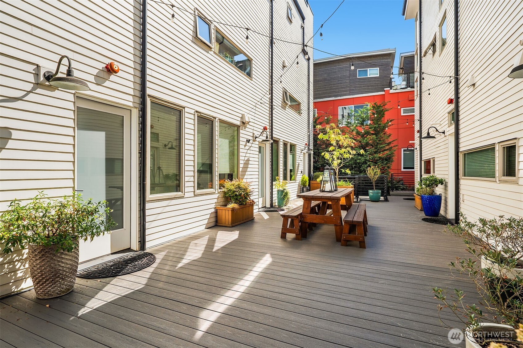 1537 Grandview Place E #D