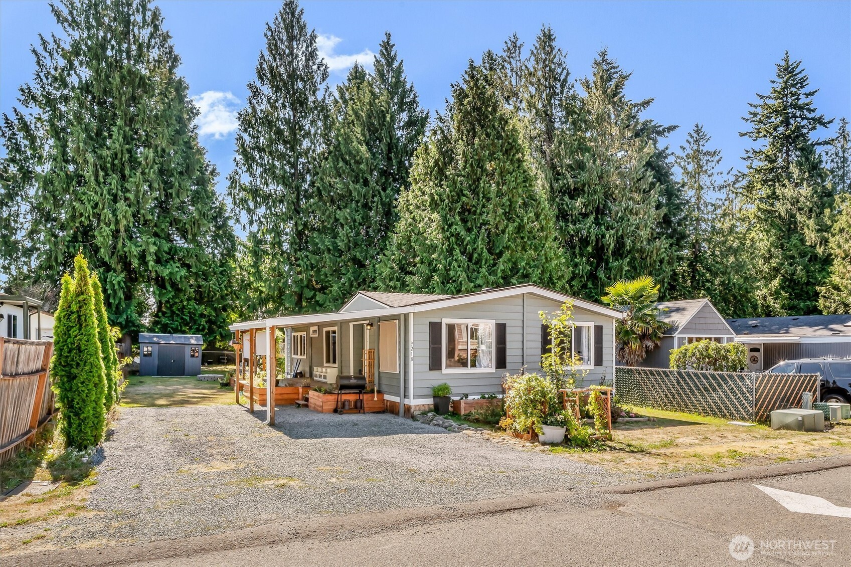 9218 13th Place SE