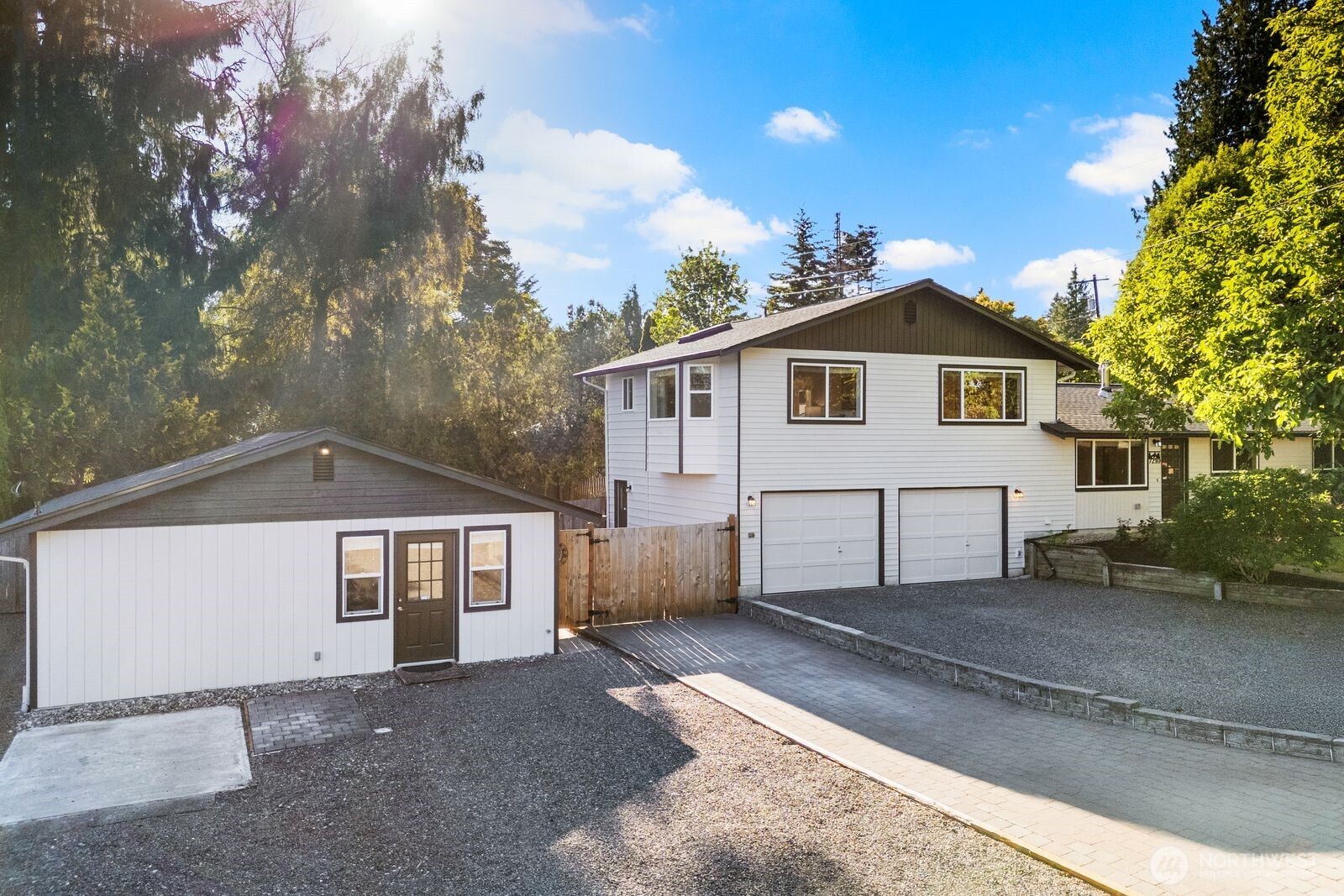 7210 89th AVE SE
