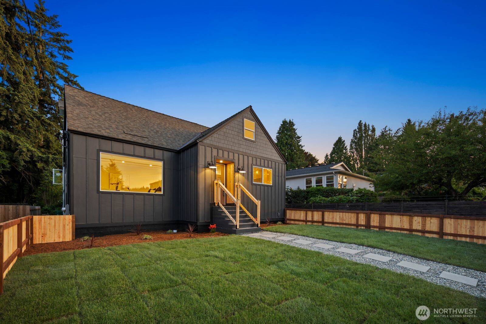 3209 NE 98th Street
