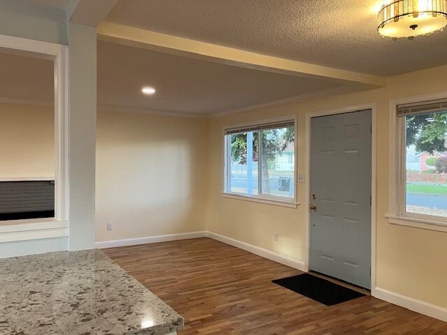 6618 S Clement Avenue, Tacoma, WA 98409, photo 5 of 27