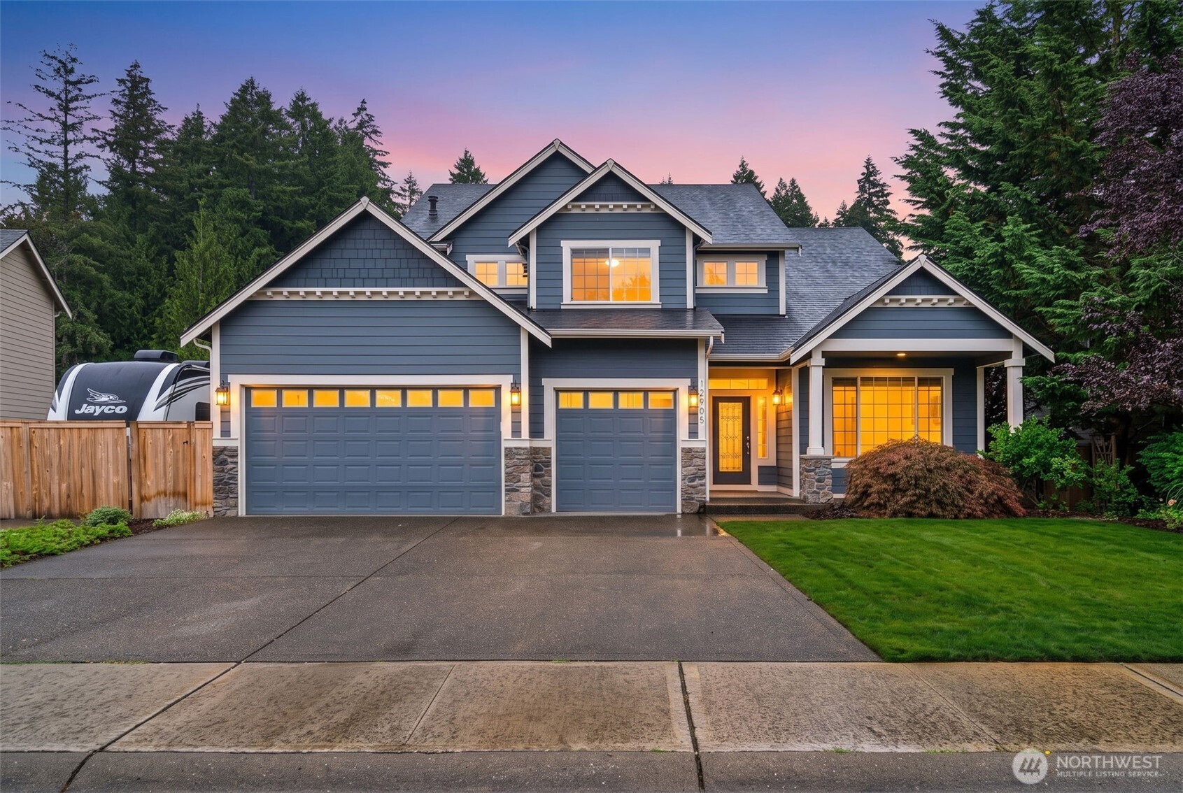12905 195th Ave Court E
