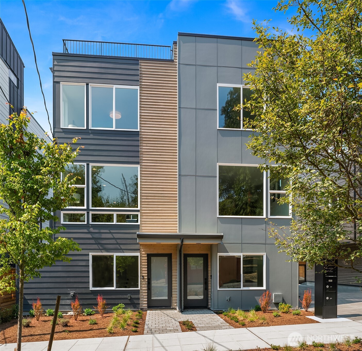 727 15th Avenue #C