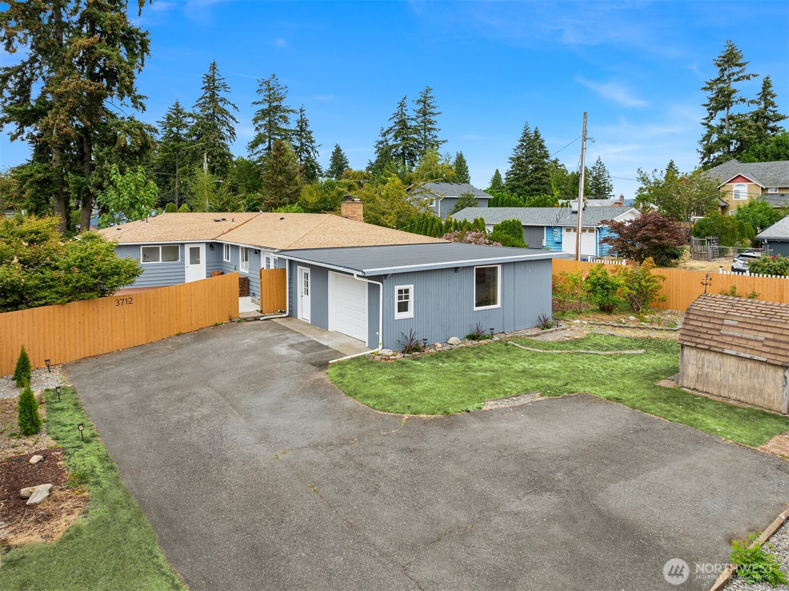 3712 S 175th Street