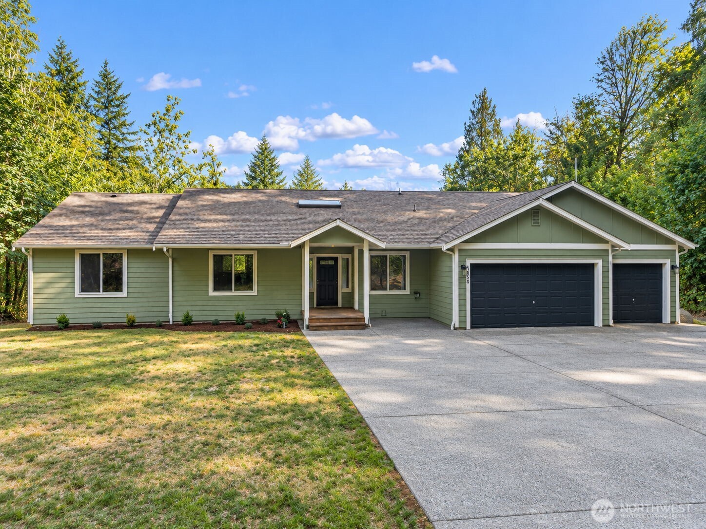 4959 Long Lake Road SE