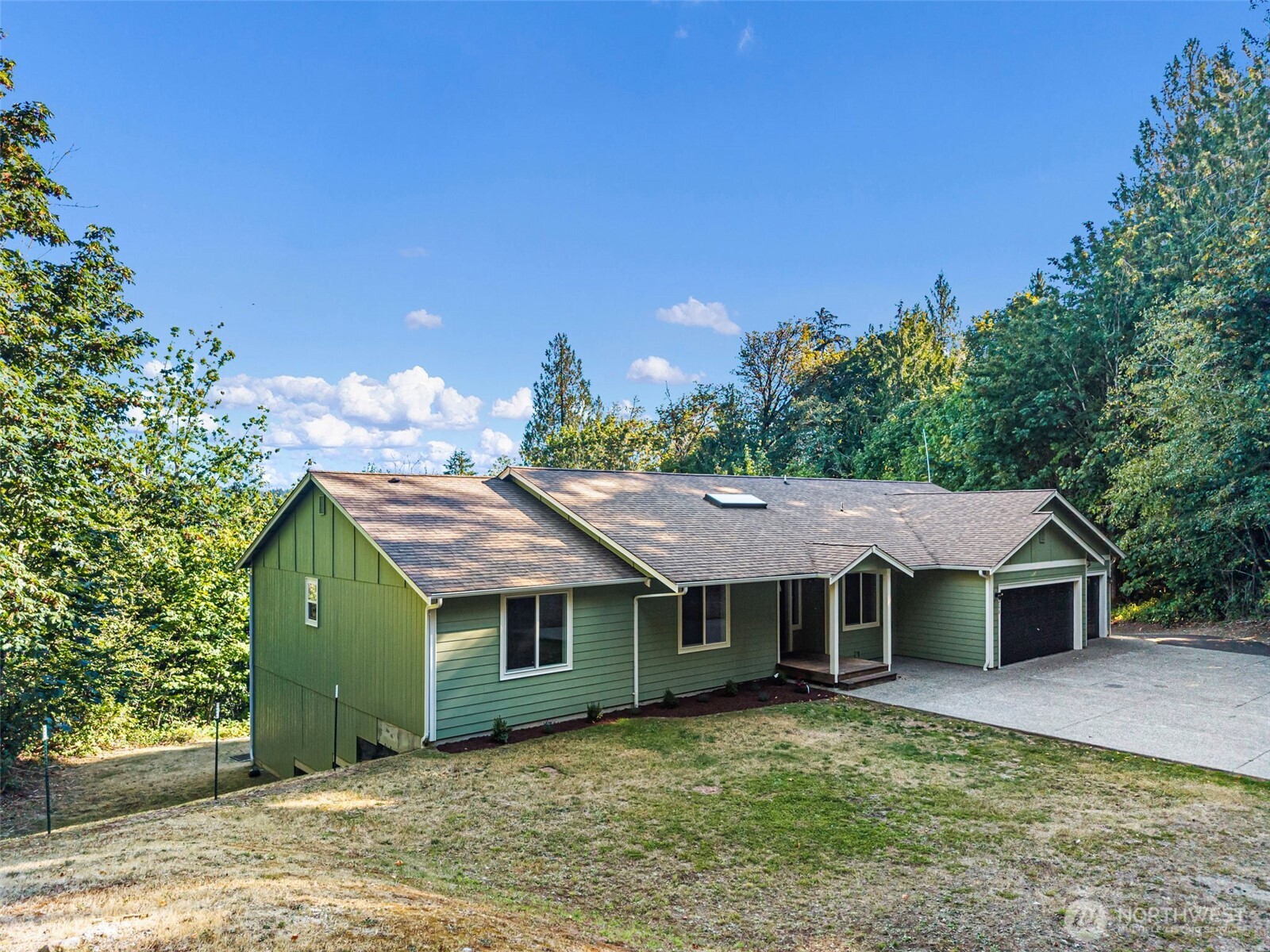 4959 Long Lake Road SE