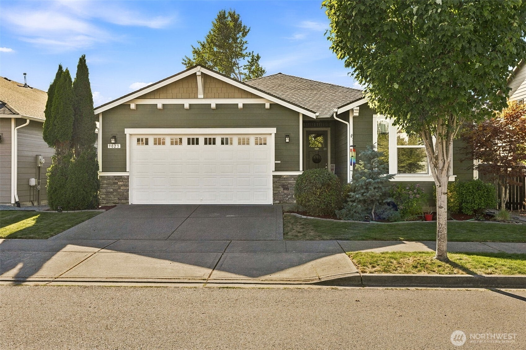9023 Silverspot Drive SE
