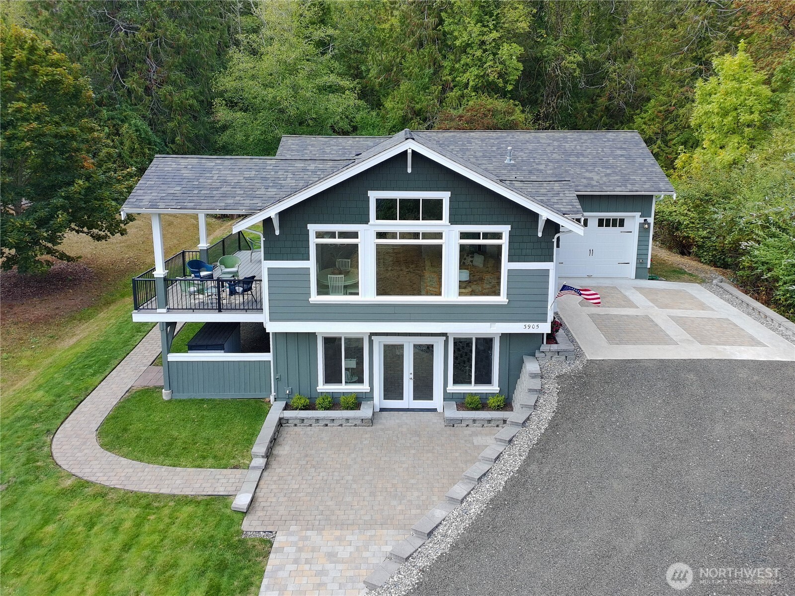 3905 Wollochet Drive NW