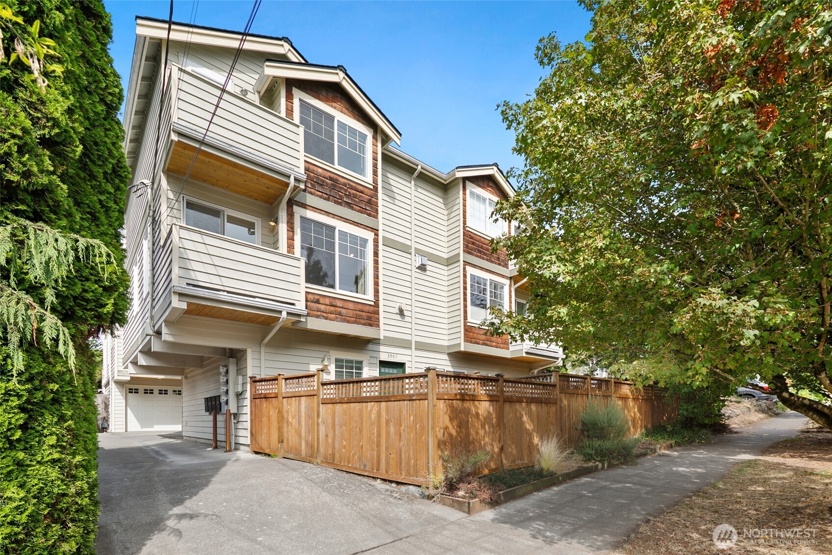 350 B NW 76th Street