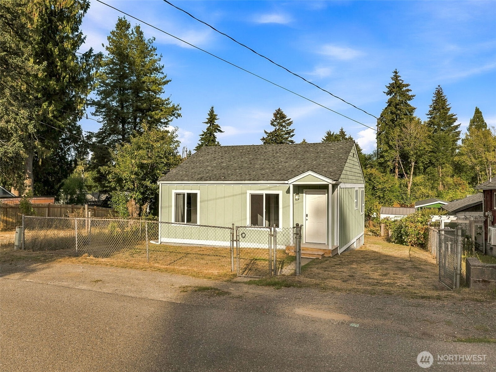 1435 Garrison Avenue, Port Orchard, WA 98366, photo 2 of 2