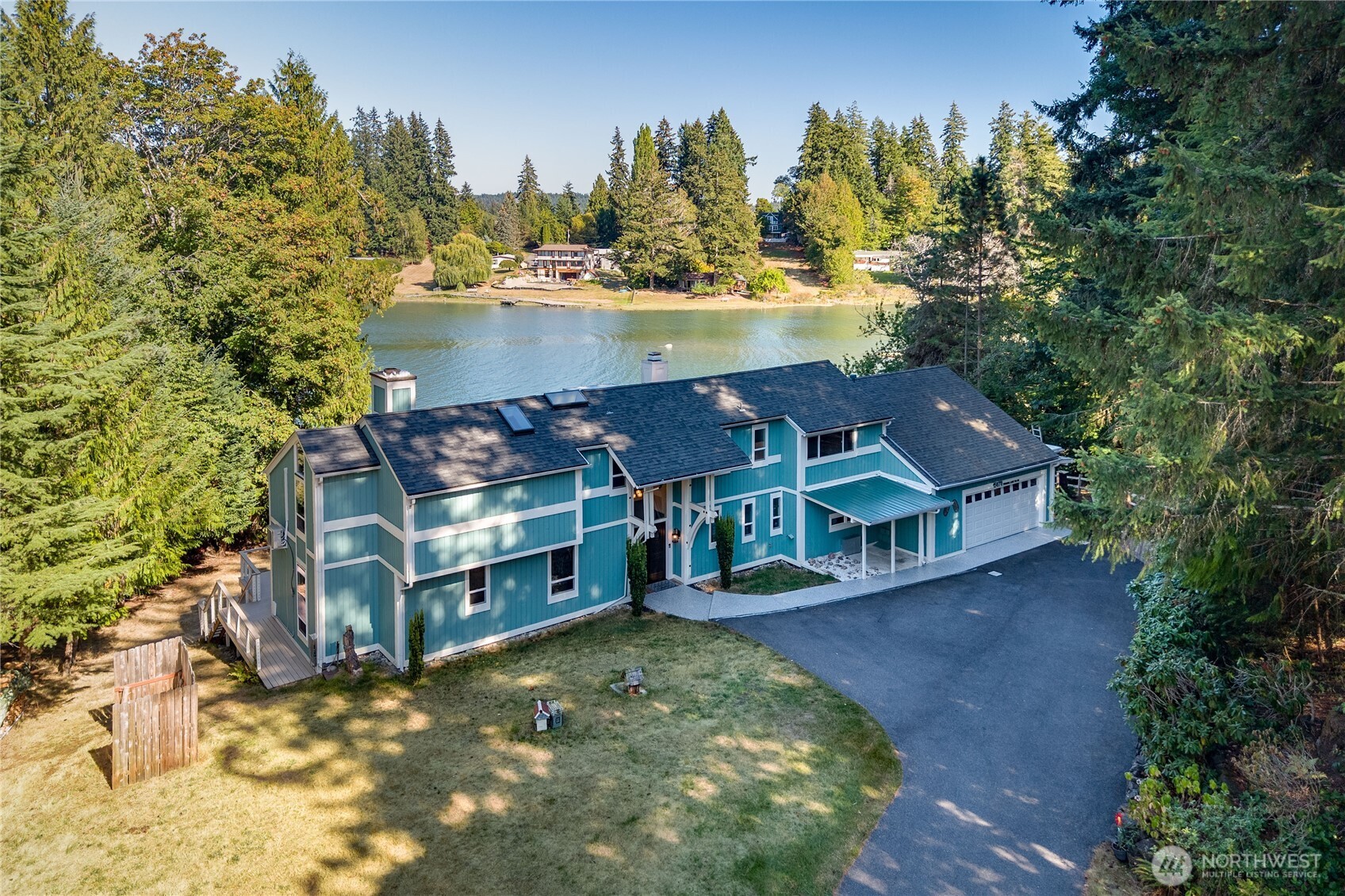 15678 Virginia Loop Road NE