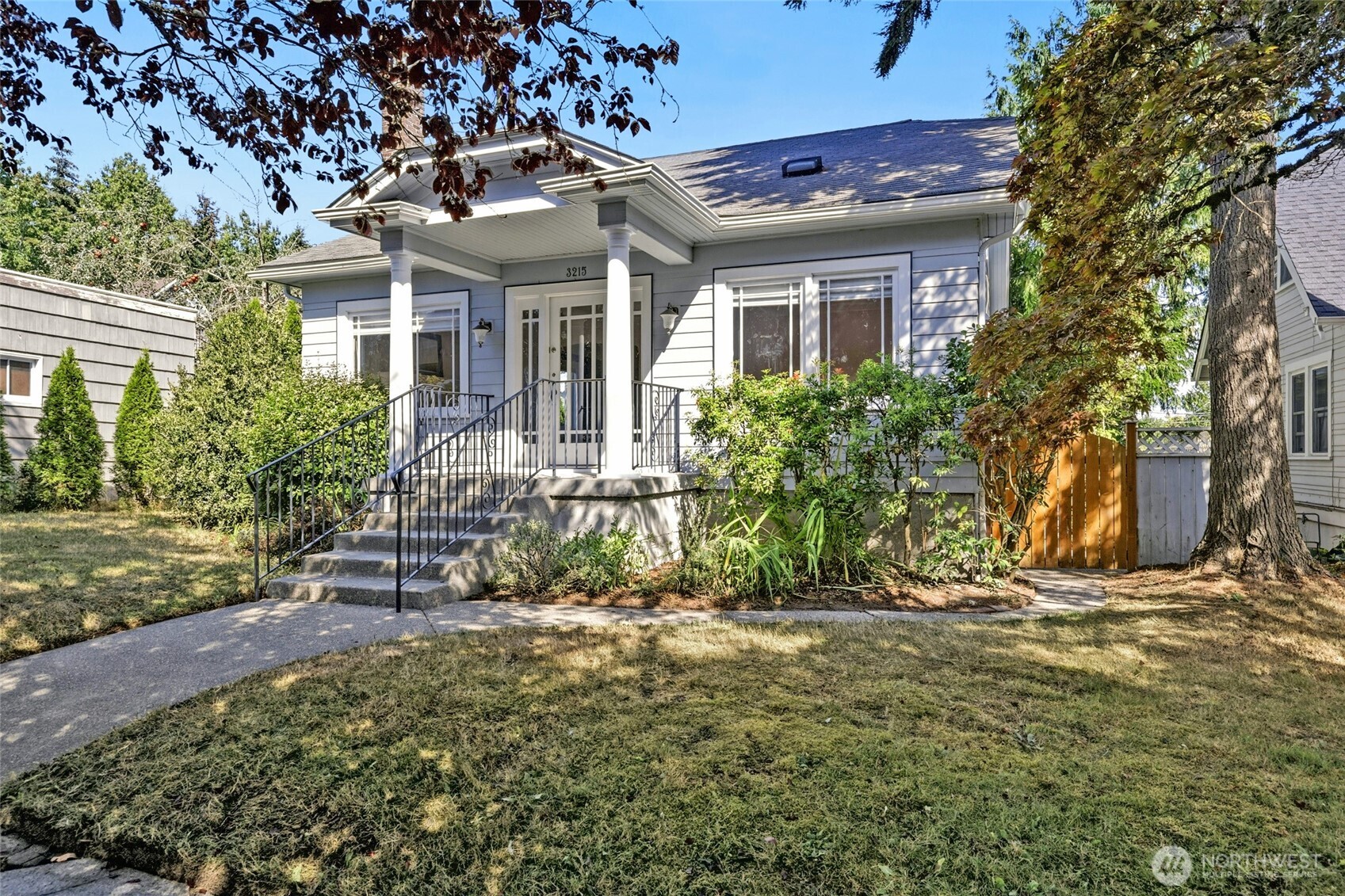 3215 N 9th Street