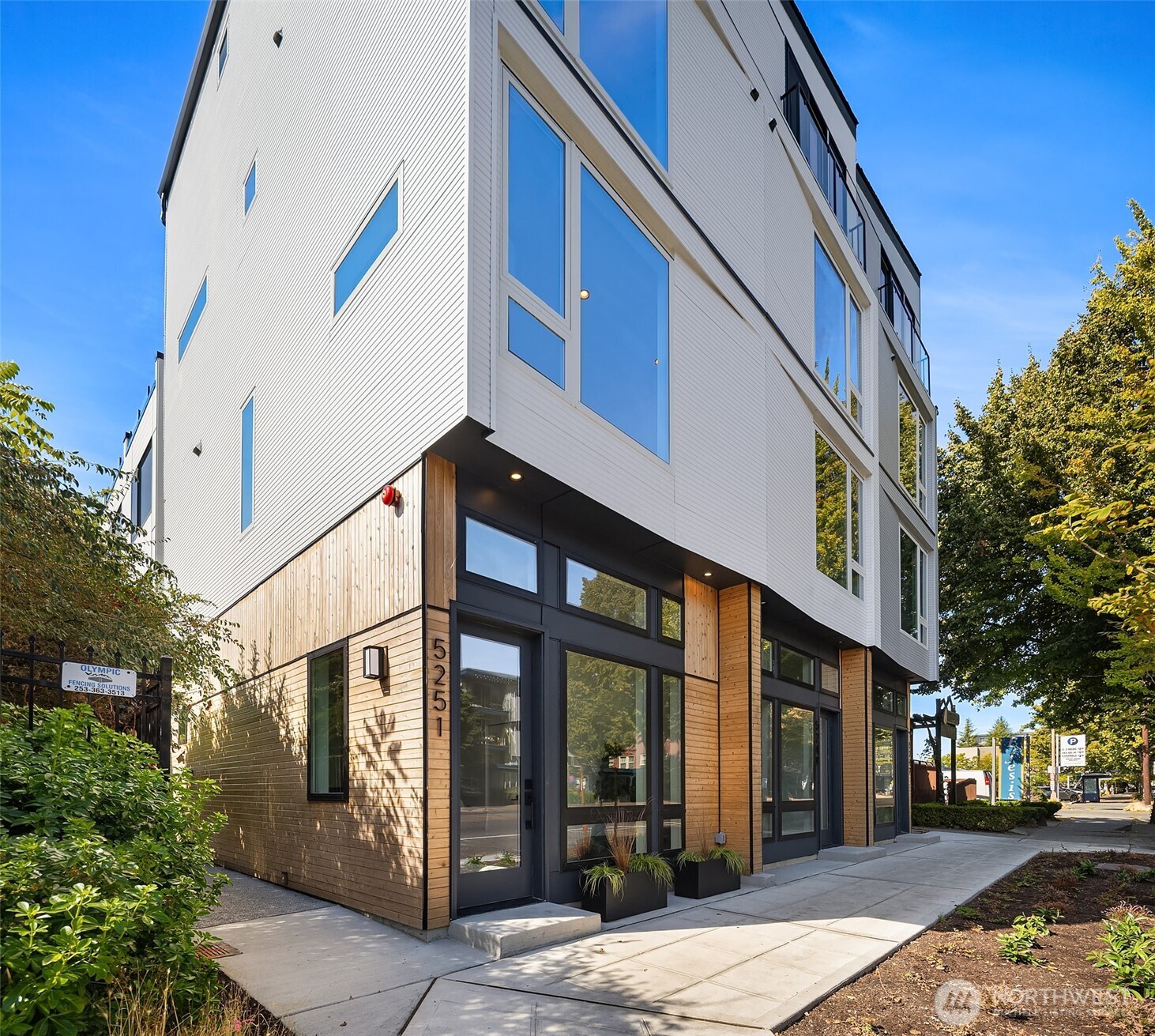 5253 California Avenue SW #B