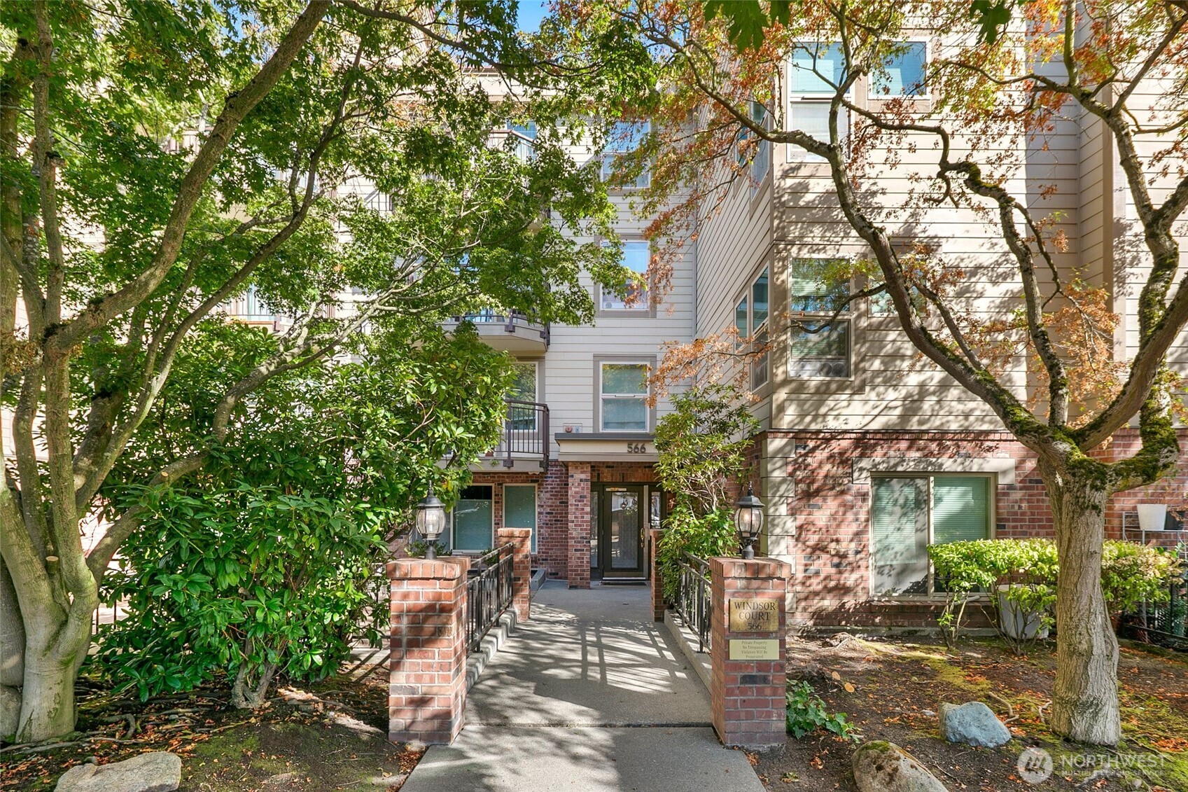 566 Prospect Street #103