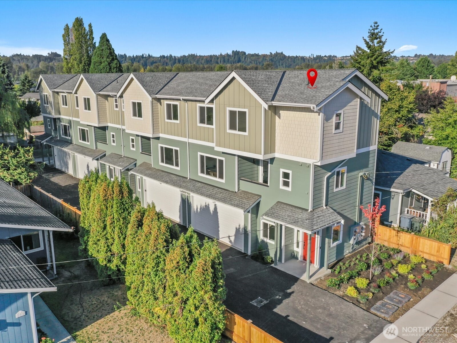215 Corrin Avenue NW #C