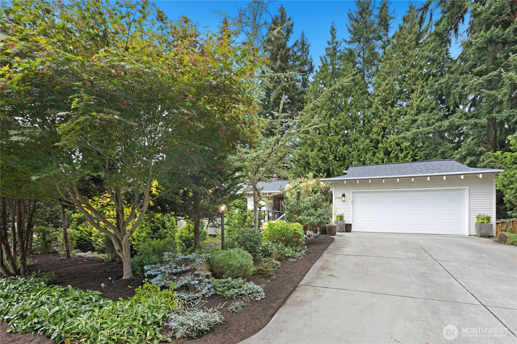 14406 NE 11th Place