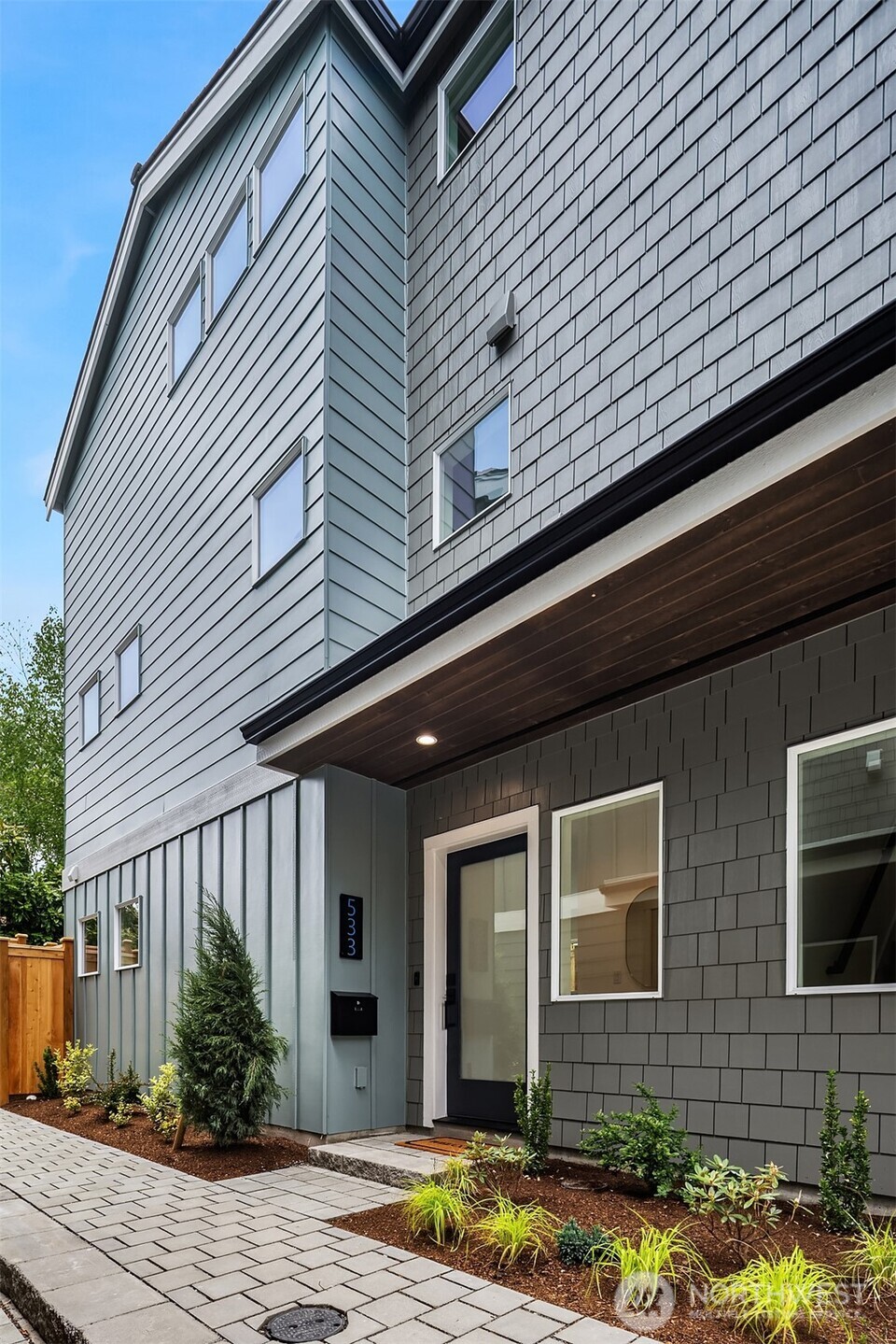 533 B N 70th Street