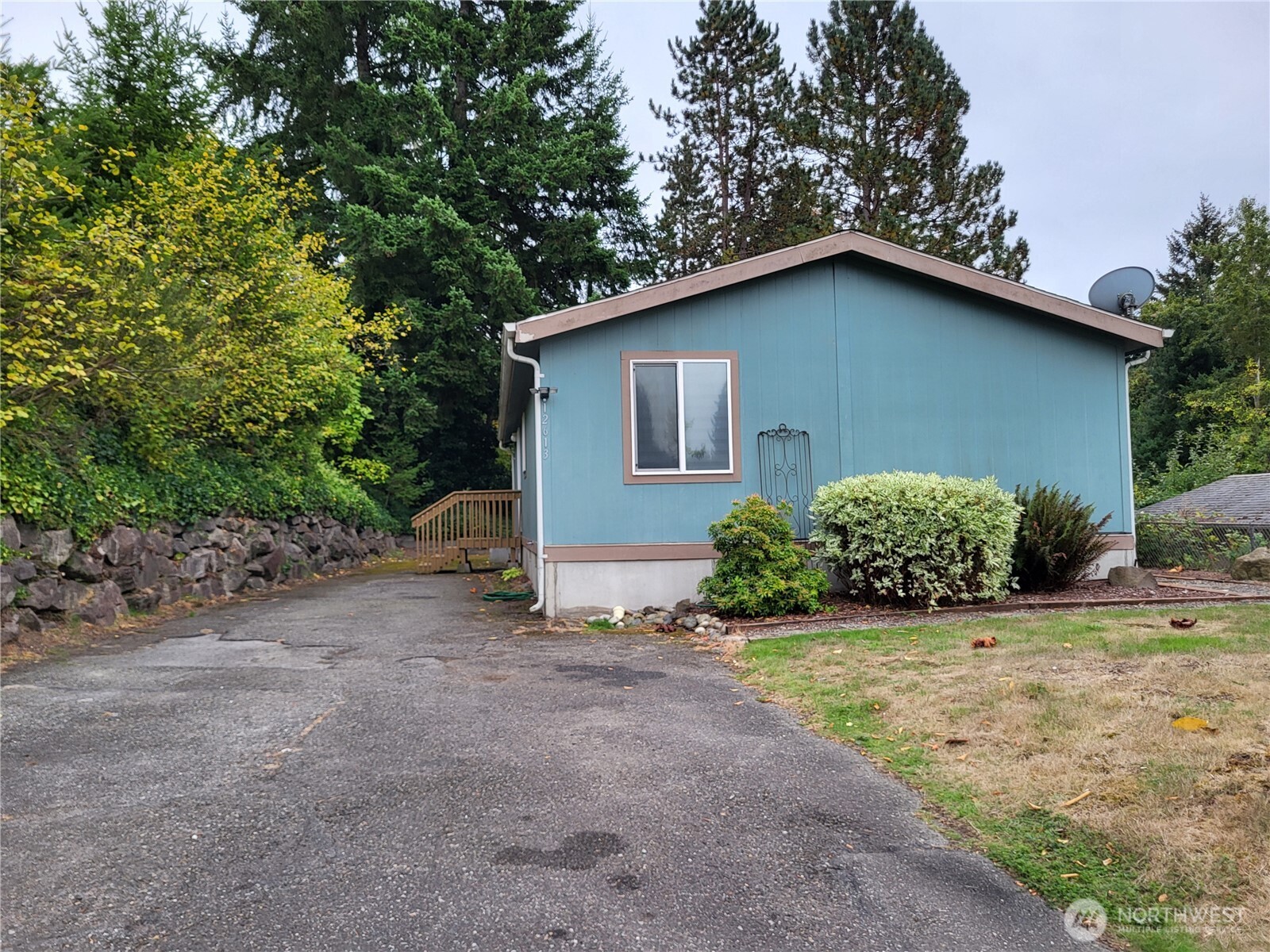 12613 NE 190th Street