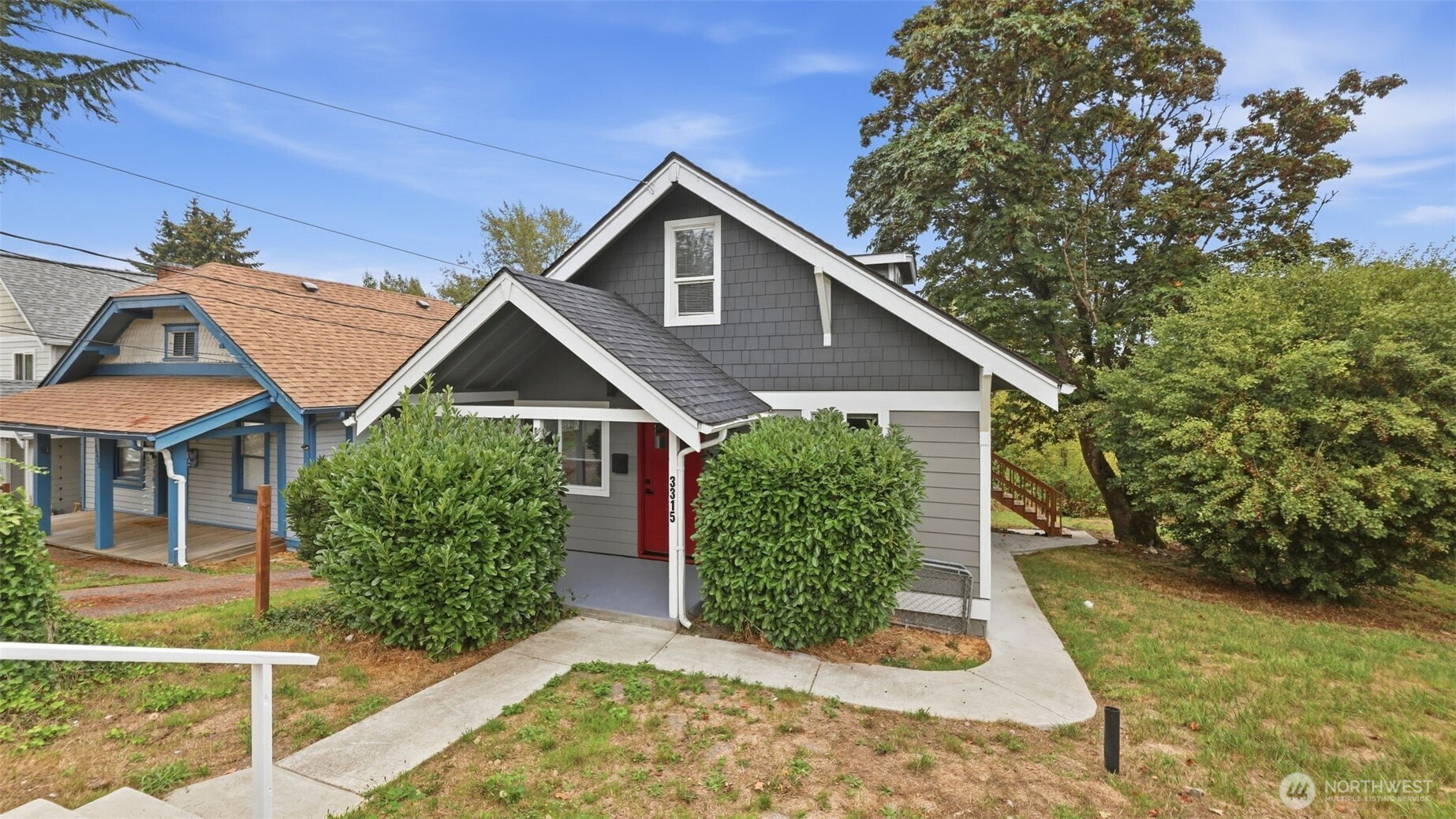 3315 E Grandview Avenue