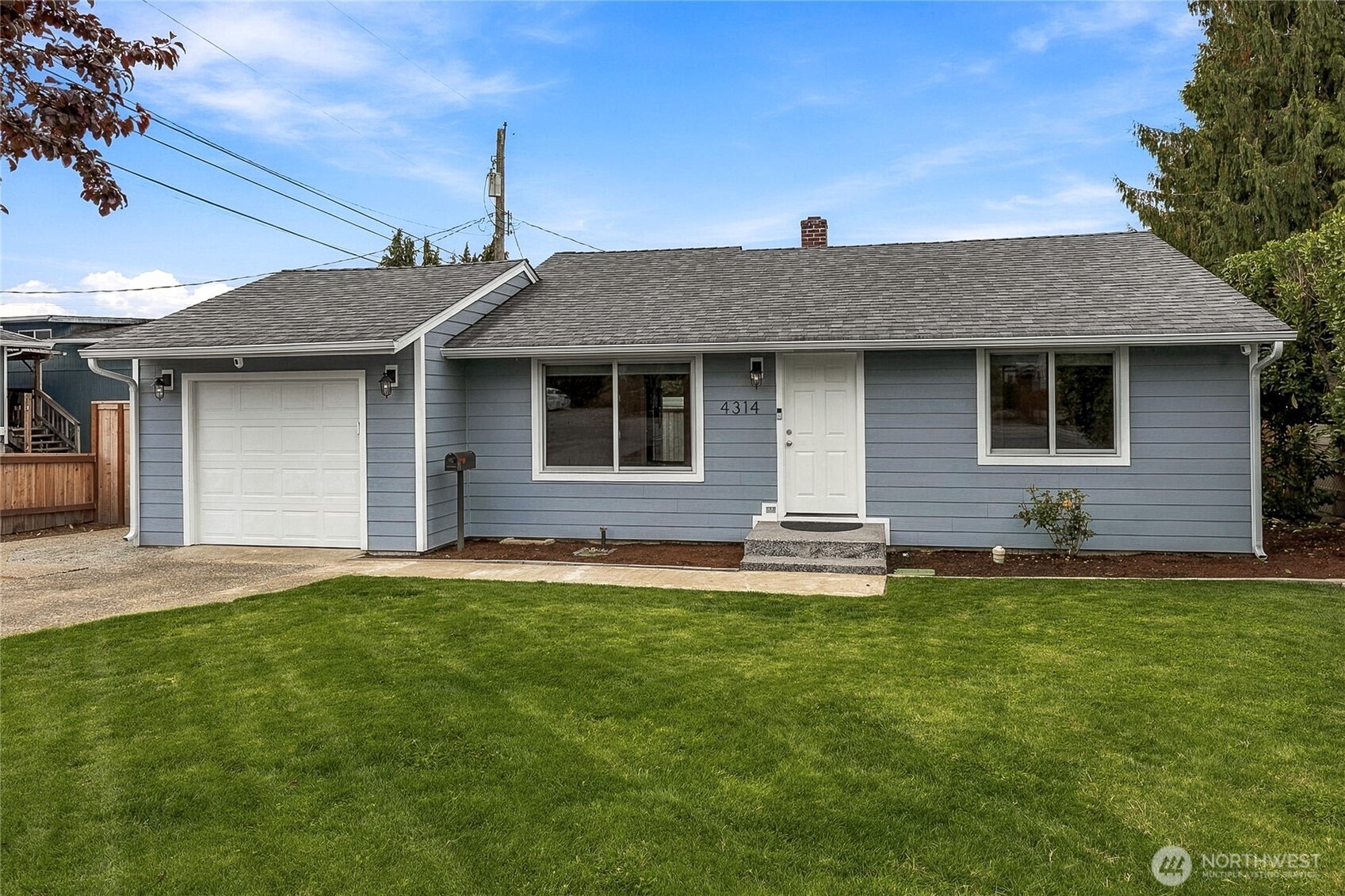 4314 N Highland Avenue