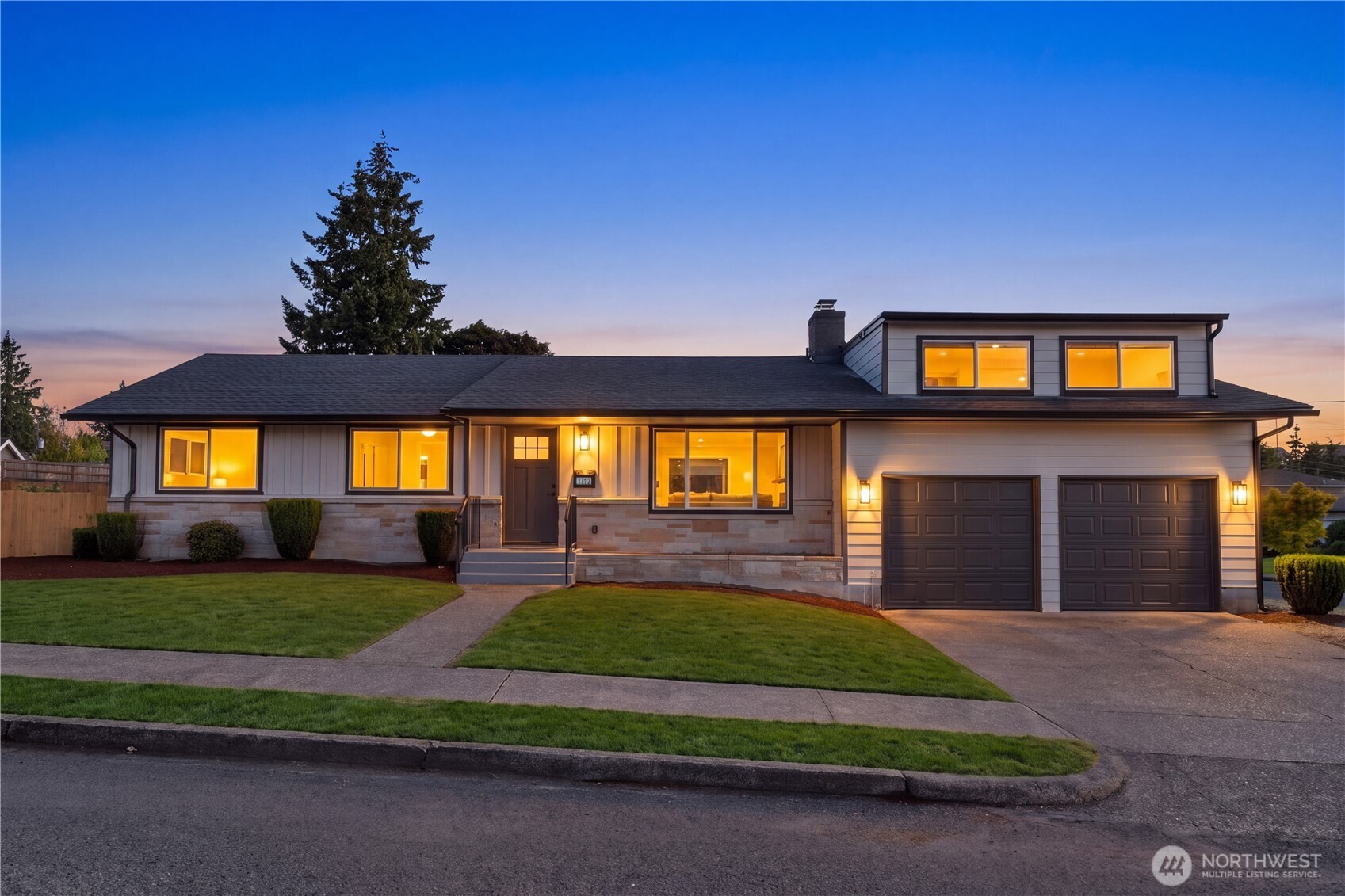 1712 S 76th Street