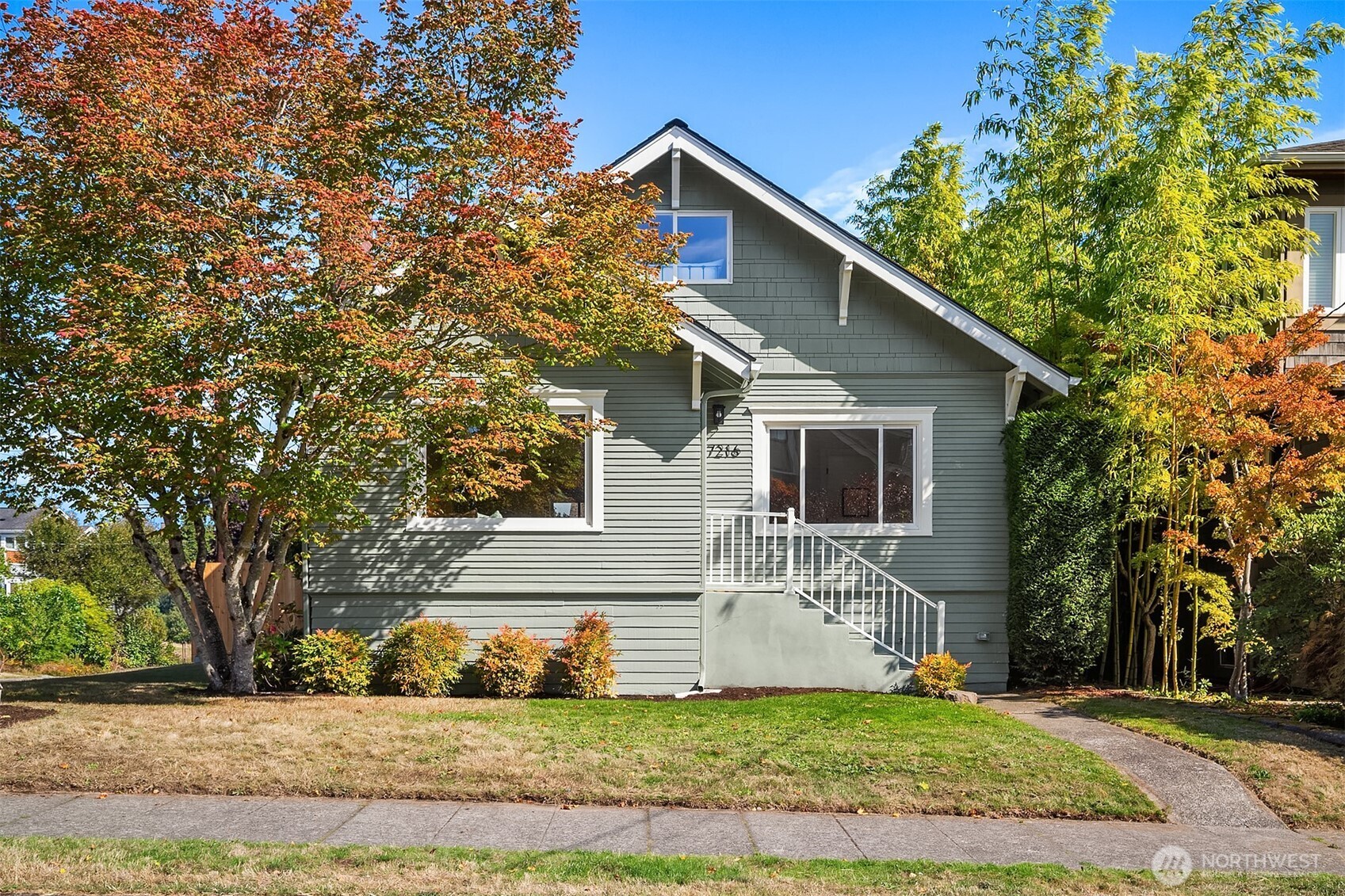 7216 33rd Avenue NW