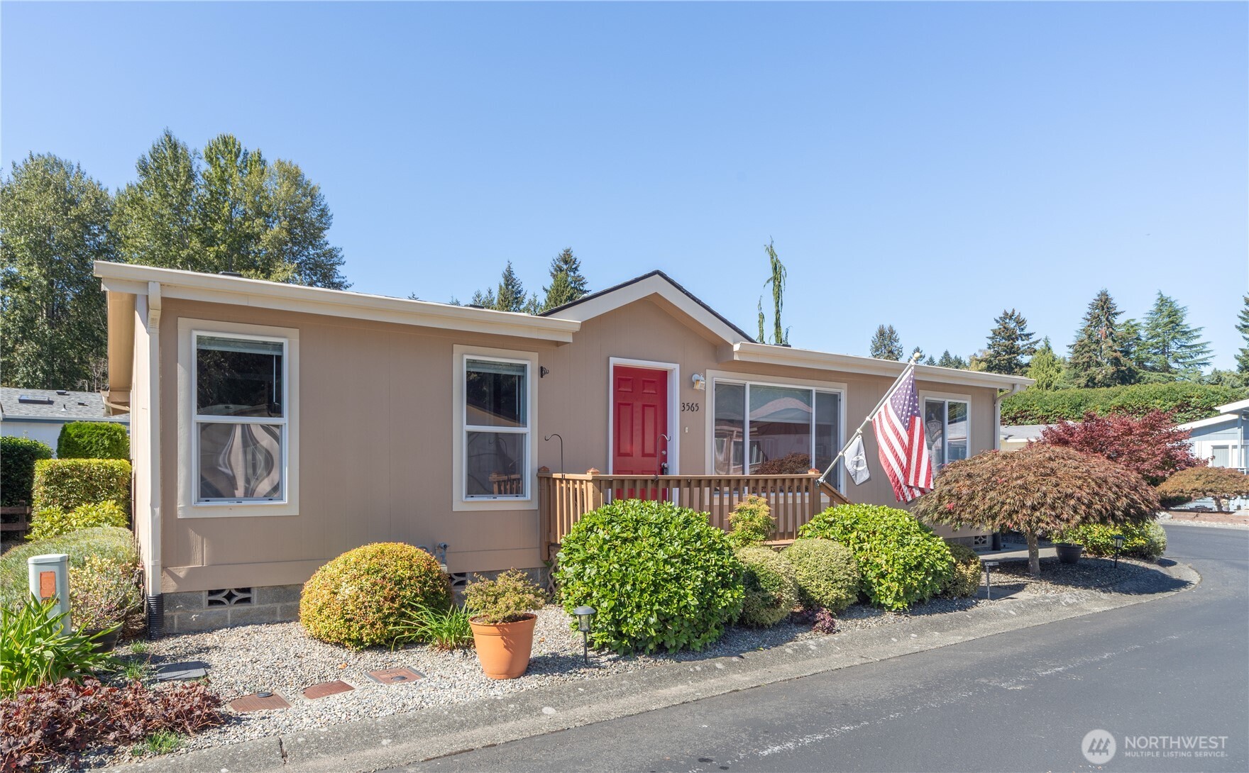 3565 Sylvan Pines Circle