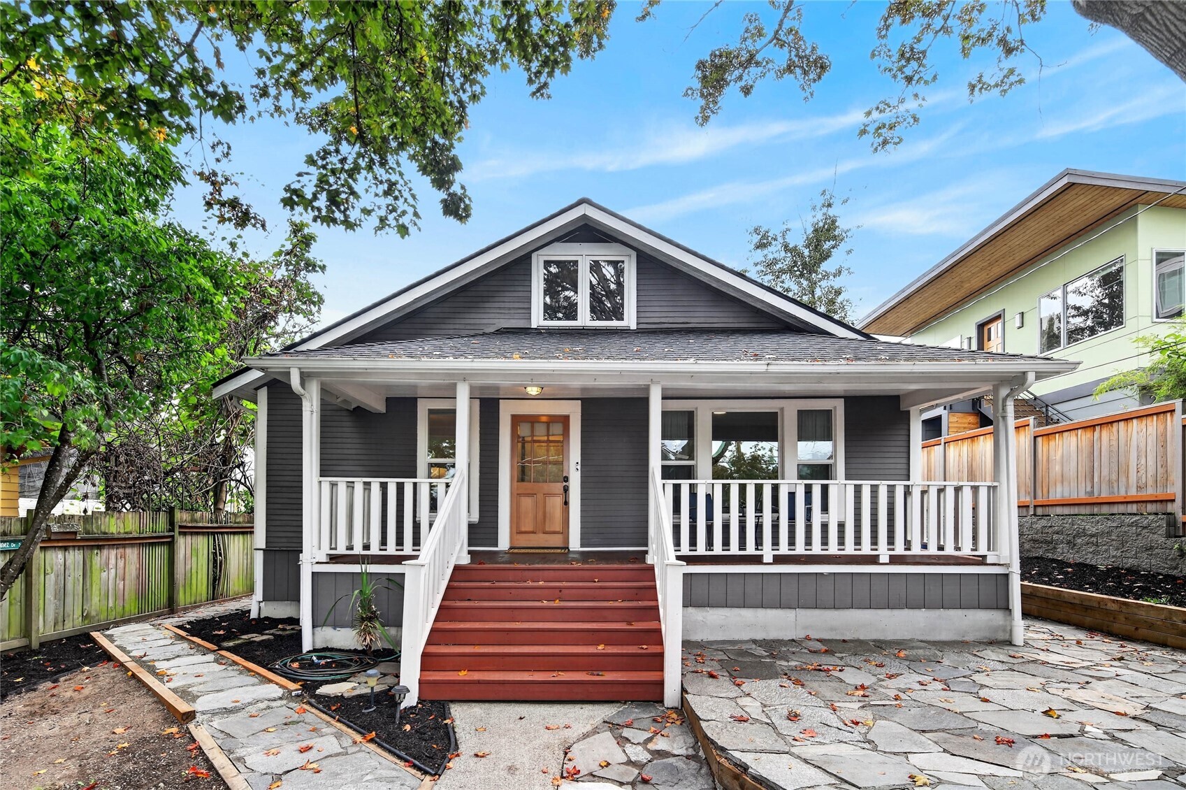 2732 NE 54th Street