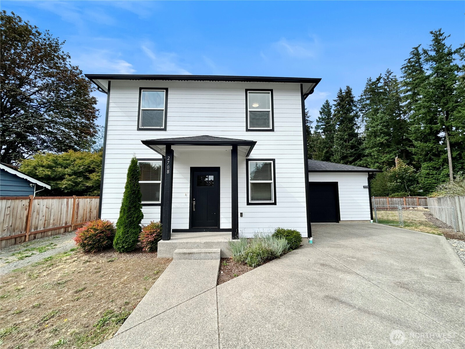 2708 Alderbrook Court N