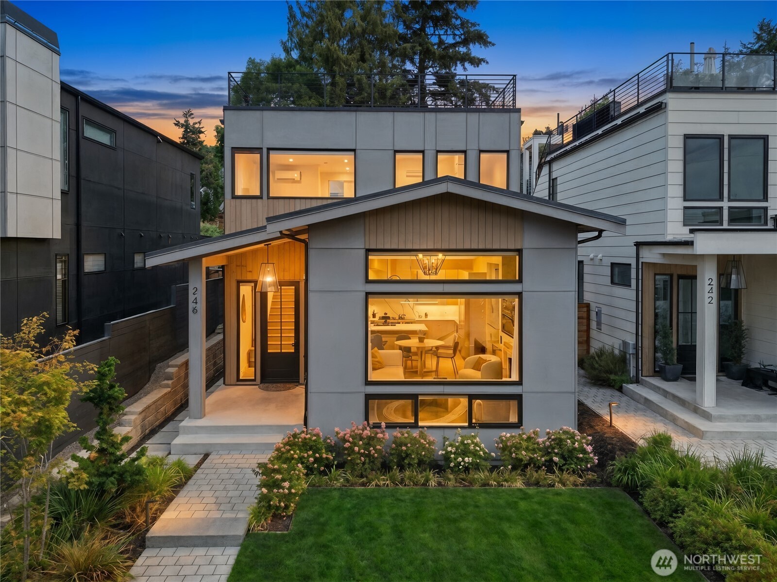 246 5th Avenue W, Kirkland, WA 98033, photo 2 of 2