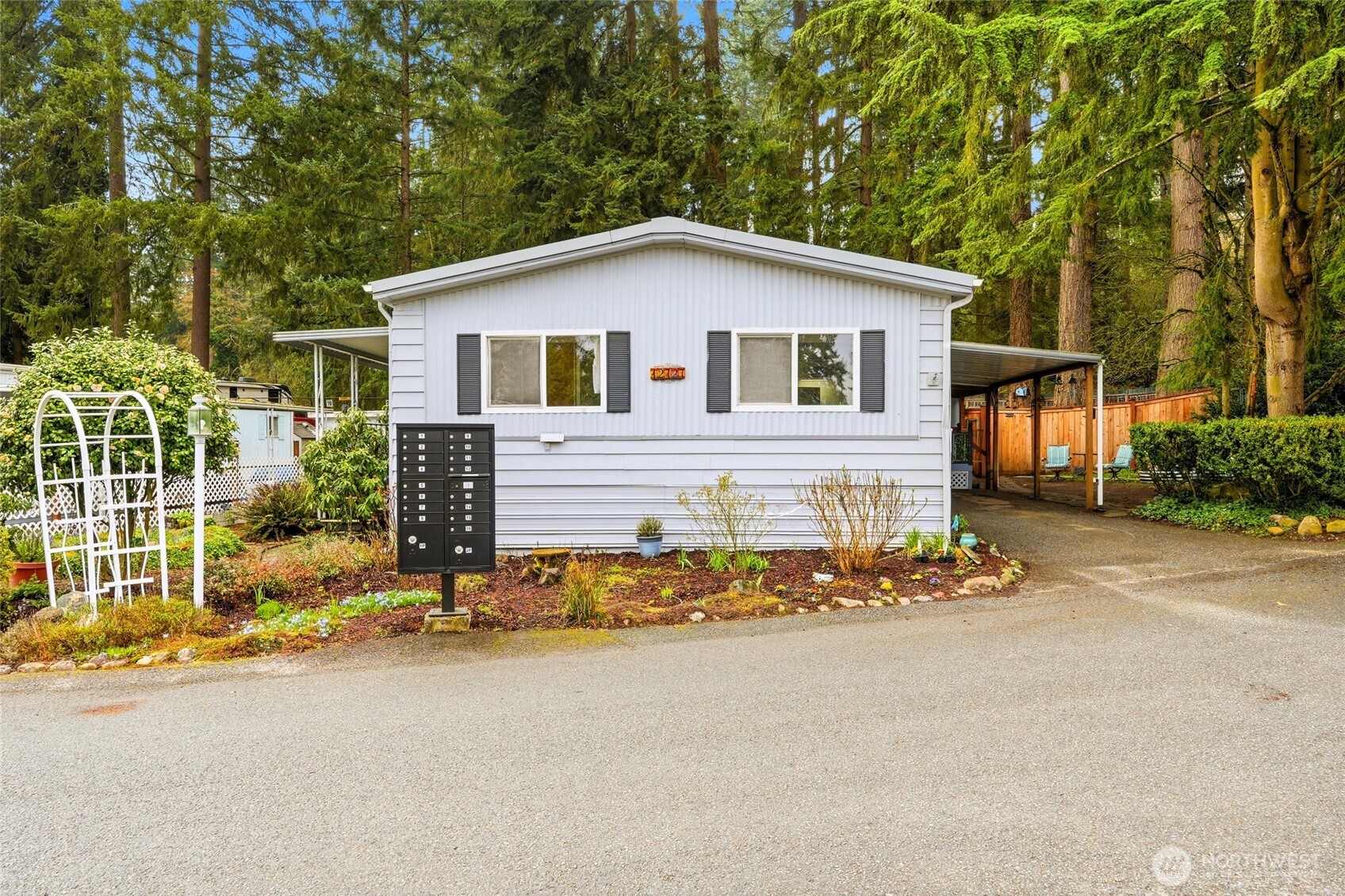 12727 112th Avenue E #13