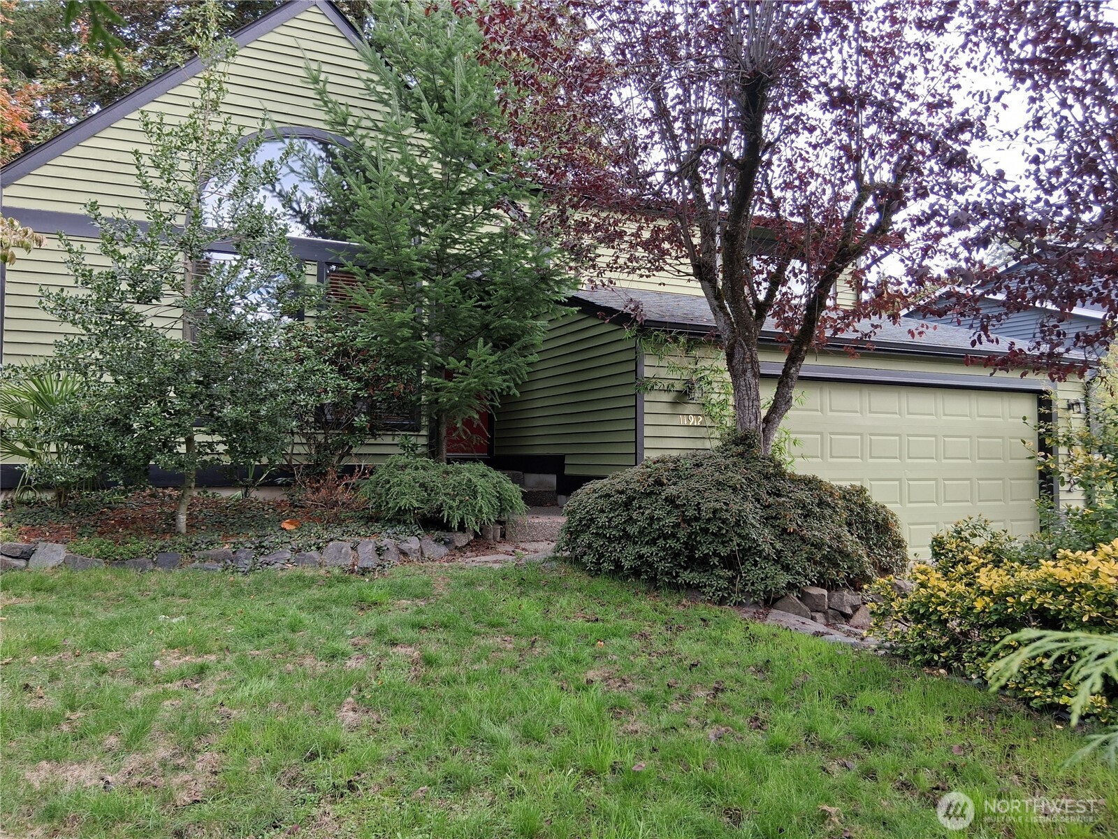 11912 SE 211th Place