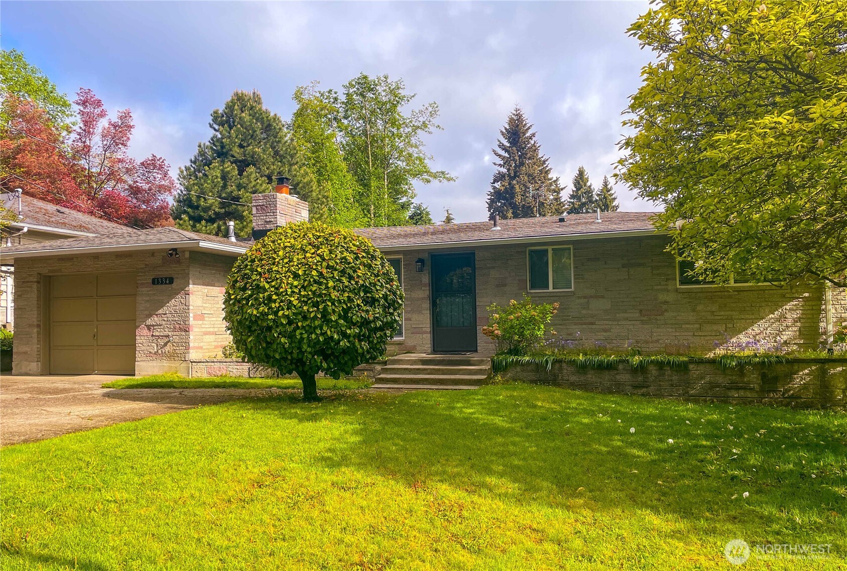 1334 N 180th Street