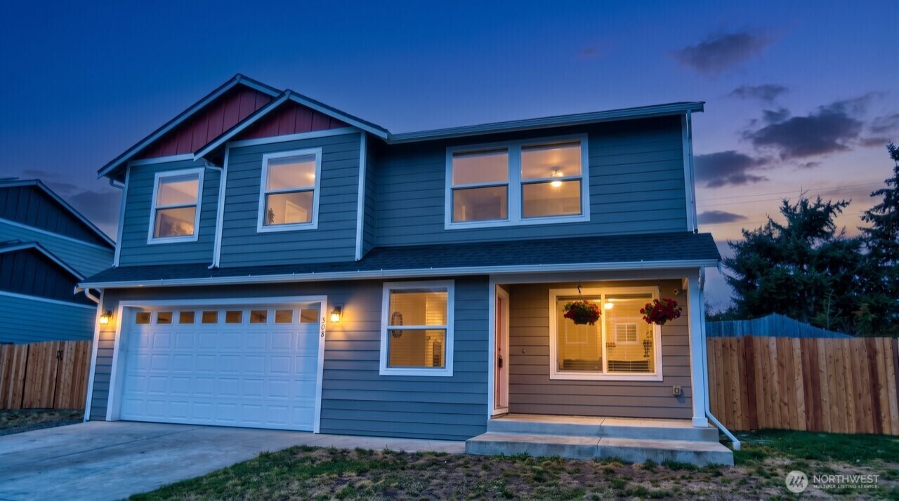 308 Middleton Court SE