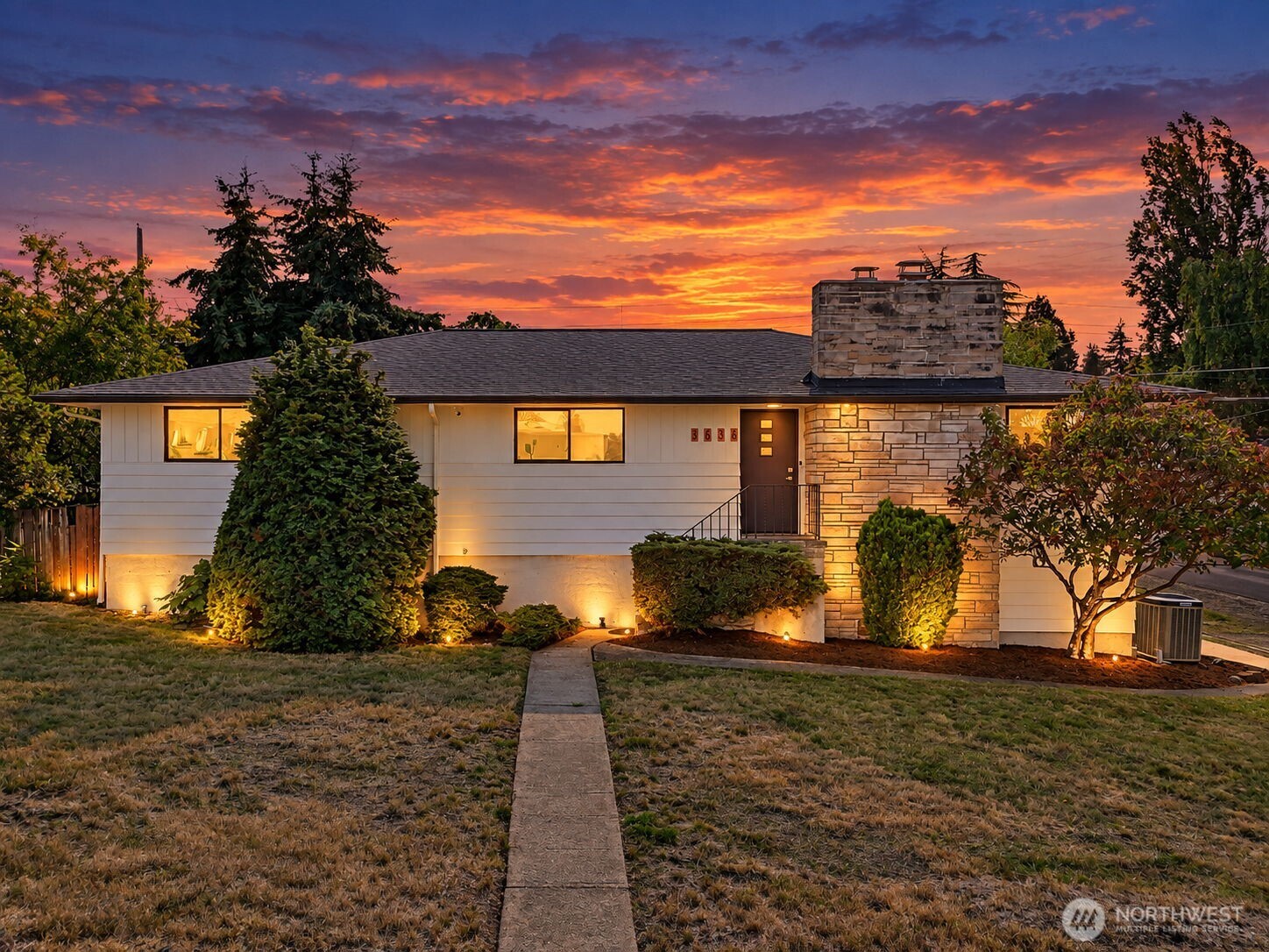 5538 N 43rd Street