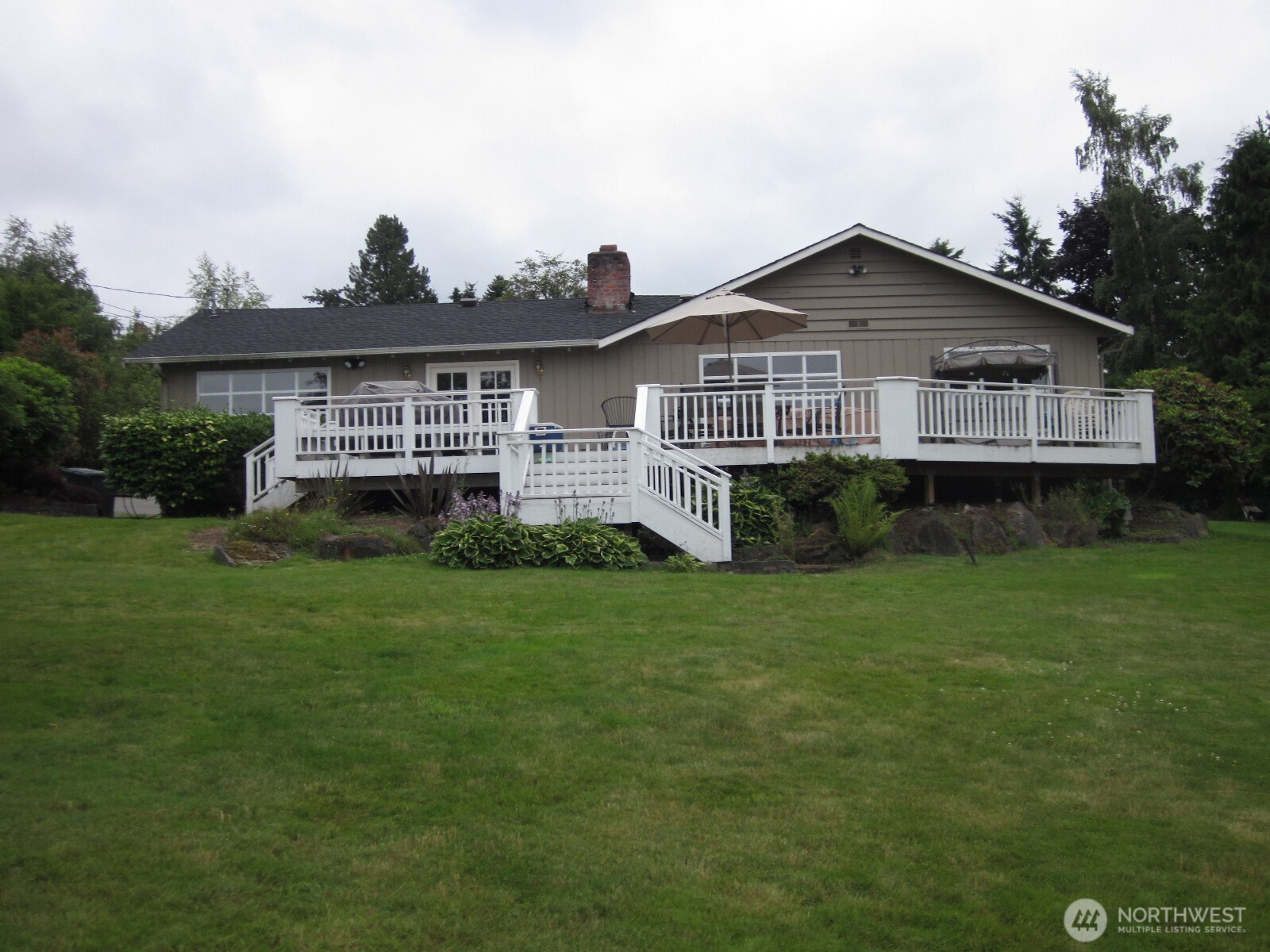 8831 NE 28th Street