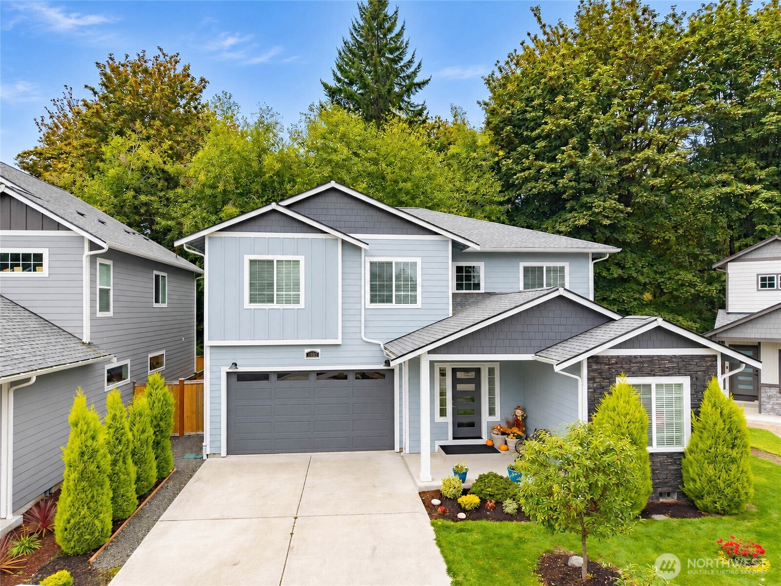 8599 Kimmie Loop SW