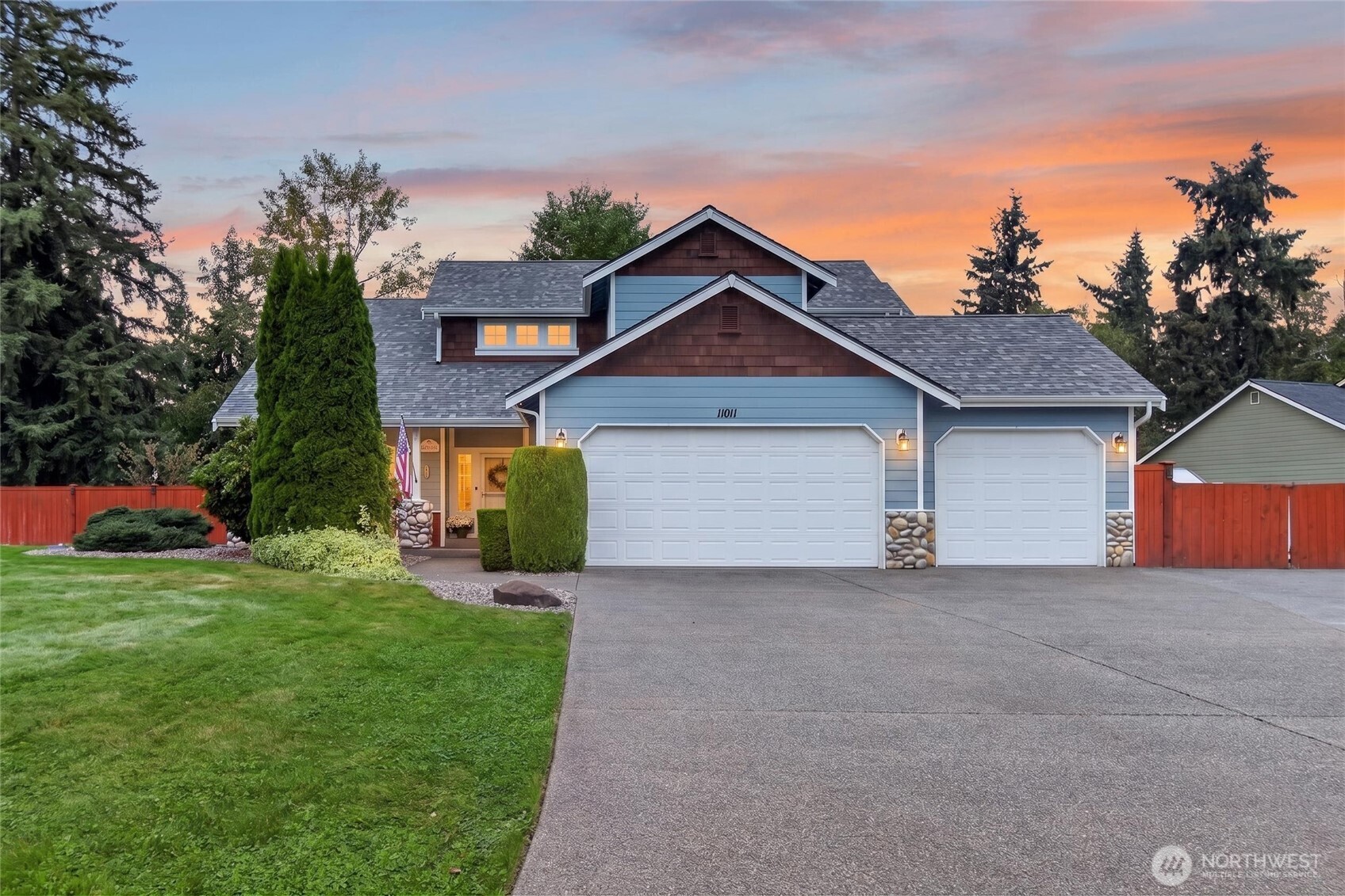 11911 Arlene Lane SE